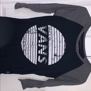 Vans half sleeve top